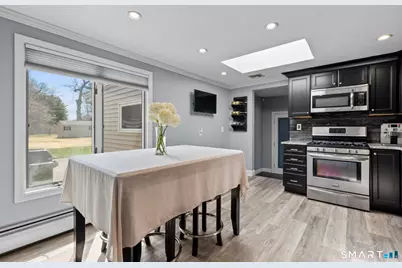 467 Quinnipiac Avenue, North Haven, CT 06473 - Photo 5