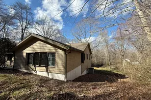 110 Town Woods Rd, Lyme, CT 06371 - Photo 7