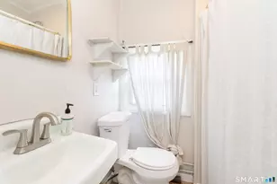 9 Wilcox Pl, Branford, CT 06405 - Photo 7