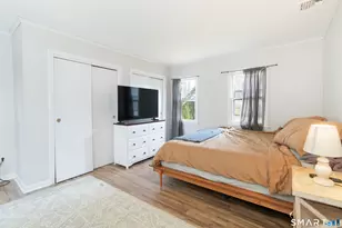 9 Wilcox Pl, Branford, CT 06405 - Photo 9