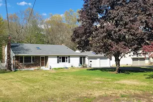 560 Governors Hwy, South Windsor, CT 06074 - Photo 3