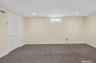 19 Pequot Ct, Monroe, CT 06468 - Photo 19