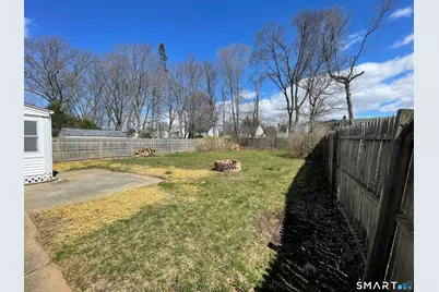 9 Bank Street, Hamden, CT 06514 - Photo 19