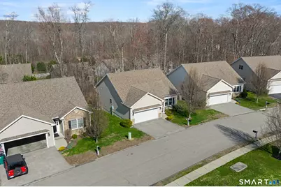 24 Center Court #24, Colchester, CT 06415 - Photo 7