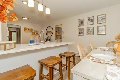 27 Deer Run Trail, Manchester, CT 06042 - Photo 9