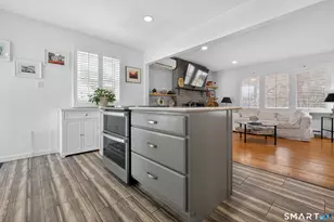 43 W Vine St, Stonington, CT 06379 - Photo 9