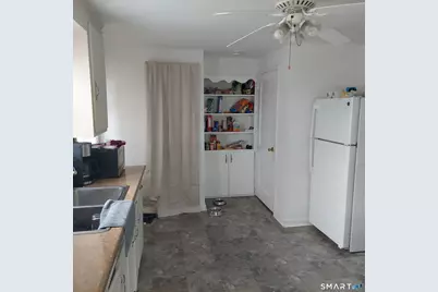 38-40 Lakeview Terrace, Derby, CT 06418 - Photo 11