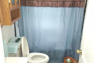 38-40 Lakeview Terrace, Derby, CT 06418 - Photo 9