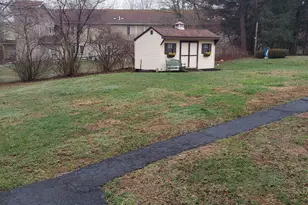 38-40 Lakeview Terrace, Derby, CT 06418 - Photo 19