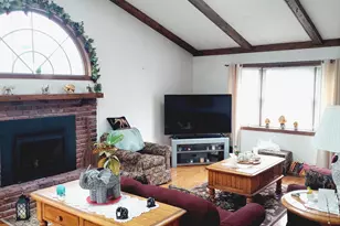 38-40 Lakeview Terrace, Derby, CT 06418 - Photo 5