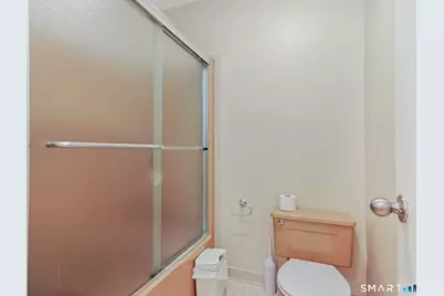 16 Bouton Street East #(16) B6, Stamford, CT 06907 - Photo 15