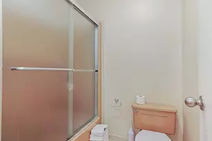 16 Bouton St E, Stamford, CT 06907 - Photo 15