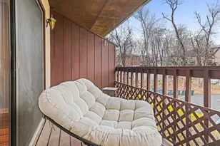 16 Bouton St E, Stamford, CT 06907 - Photo 13