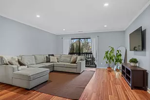 16 Bouton St E, Stamford, CT 06907 - Photo 9