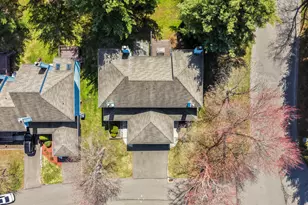 230 E Bass Ln, Suffield, CT 06078 - Photo 31