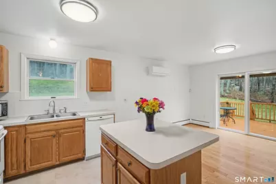 11 Windy Ridge Place #11, Waterford, CT 06385 - Photo 7