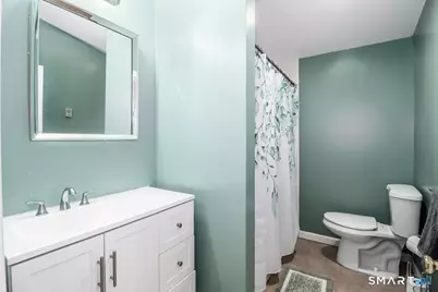 190 Toms Road, Stamford, CT 06906 - Photo 19