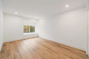 89 Heritage Vlg, Southbury, CT 06488 - Photo 9