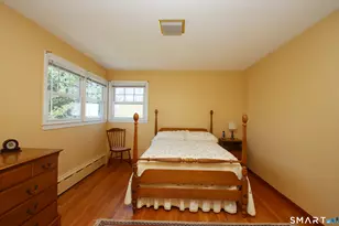 54 Woodstock St, Waterbury, CT 06704 - Photo 13