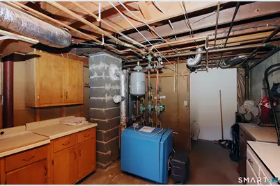 54 Woodstock Street, Waterbury, CT 06704 - Photo 31