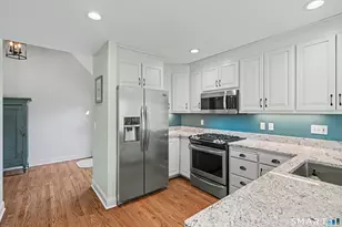 106 Sconset Ln, Guilford, CT 06437 - Photo 5