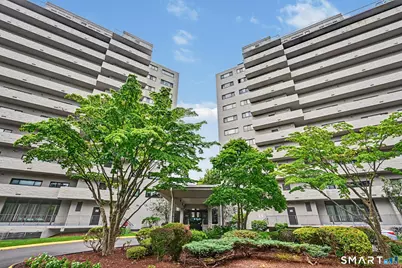 3200 Park Avenue #4C1, Bridgeport, CT 06604 - Photo 1
