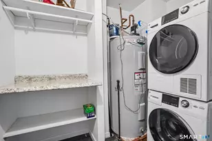 143 Hoyt St, Stamford, CT 06905 - Photo 9