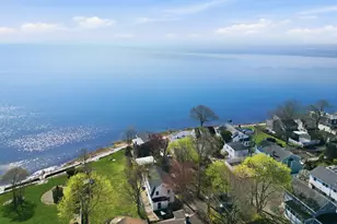 467 Ocean Ave, West Haven, CT 06516 - Photo 3