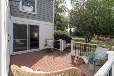 147 Pequot Avenue, Groton, CT 06355 - Photo 21