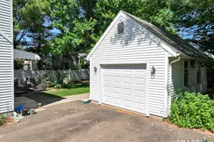 90 Old Brickyard Ln, Berlin, CT 06037 - Photo 7