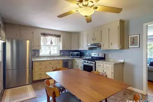 90 Old Brickyard Ln, Berlin, CT 06037 - Photo 17