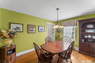 90 Toilsome Hill Rd, Fairfield, CT 06825 - Photo 17