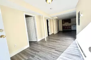 125 Hillside Ave, Waterbury, CT 06710 - Photo 9