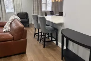 887 Farmington Ave, West Hartford, CT 06119 - Photo 5