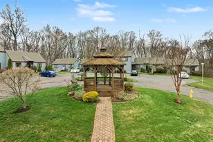 8 Shepard Hill Rd, Hamden, CT 06514 - Photo 33