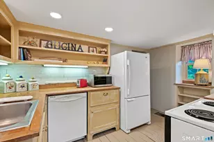 92 Bokum Rd, Old Saybrook, CT 06475 - Photo 13