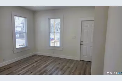 14 Meadow Street, Ansonia, CT 06401 - Photo 9