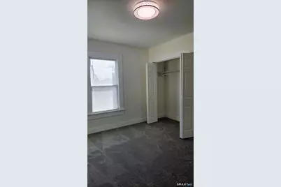 14 Meadow Street, Ansonia, CT 06401 - Photo 11