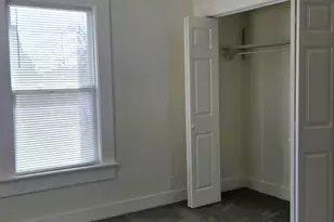 14 Meadow St, Ansonia, CT 06401 - Photo 11