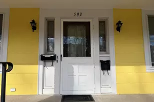 593 Wayne St, Bridgeport, CT 06606 - Photo 5