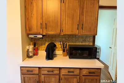 593 Wayne Street, Bridgeport, CT 06606 - Photo 9