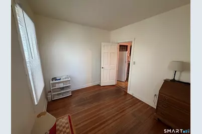 593 Wayne Street, Bridgeport, CT 06606 - Photo 11