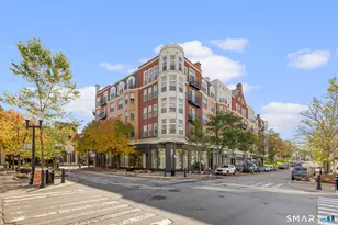 85 Memorial Rd, West Hartford, CT 06107 - Photo 39