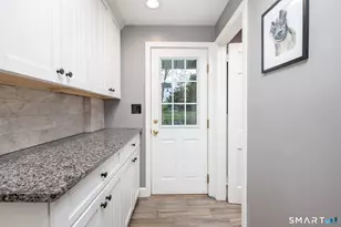 63 Wells Farm Dr, Wethersfield, CT 06109 - Photo 9