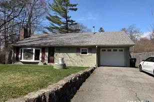 5 Beardsley Rd, Danbury, CT 06811 - Photo 1