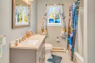 30 Woodglen Dr, Waterbury, CT 06705 - Photo 7