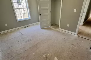 11 Mamacoke Rd, Waterford, CT 06375 - Photo 5