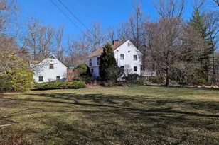 7 Joanne Ln, Weston, CT 06883 - Photo 3