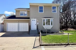 36 Westfield St, West Haven, CT 06516 - Photo 1