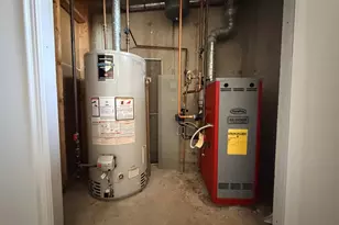 36 Westfield St, West Haven, CT 06516 - Photo 19